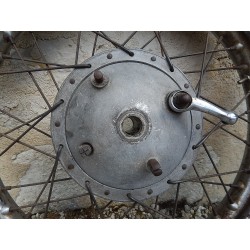 Ensemble Jante Chromé Anglaise et Rayons en Inox Pour BSA avec Moyeux Ariel