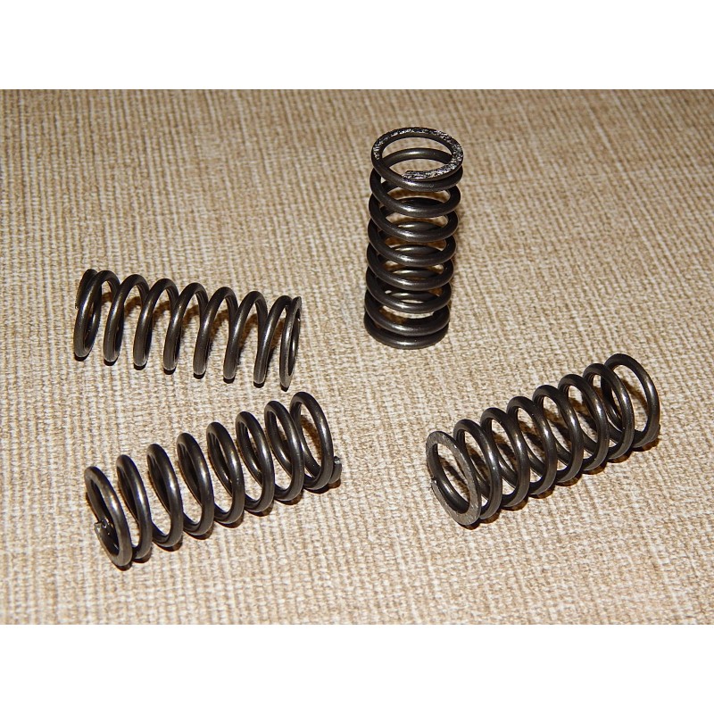 Jeu de 4 Ressorts pour Embrayage Triumph Pre Unit 350cc et 500cc 1946-85