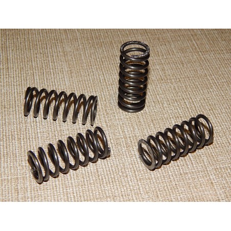 Jeu de 4 Ressorts pour Embrayage Triumph Pre Unit 350cc et 500cc 1946-85