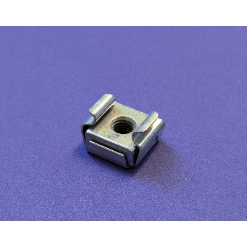 Écrou Captif pour Sigle du Carter Latéral Triumph T140 TR7 1973-77