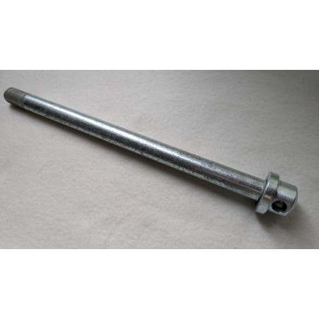 Axe de Roue Arrière Triumph T150, X75 et BSA A75 avec Moyeu Conique
