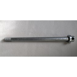 Axe de Roue Arrière Triumph T150, X75 et BSA A75 avec Moyeu Conique