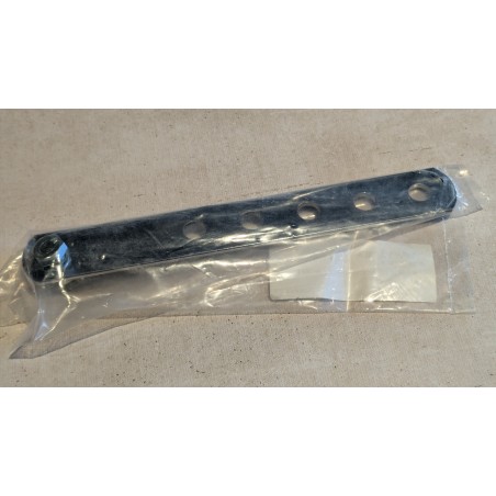 Patte de Fixation Universel Chromé, 203mm, Percé
