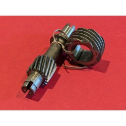 Axe et Pignon d'Allumeur (Distributeur) BSA C15 B40 Neufs d'Époque