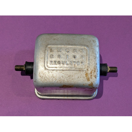 Couvercle pour Régulateur type Lucas RB108 Neuf d'Époque