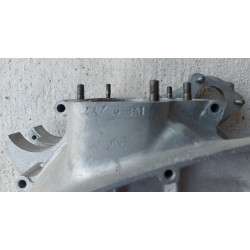 Une Paire de Carters de Moteur BSA A7 avec cadre Coulissant