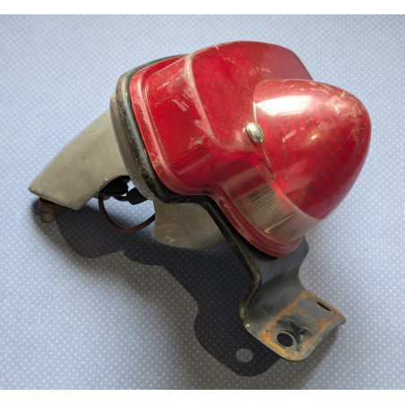 Feu Arrière D'Occasion pour BSA B44, B25, C25, A50 et A65 1966-68