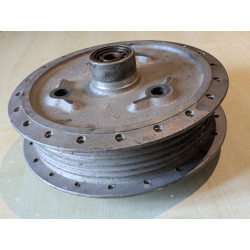 Moyeu de Roue Arrière Norton d'Occasion Huit Pouces en Aluminium