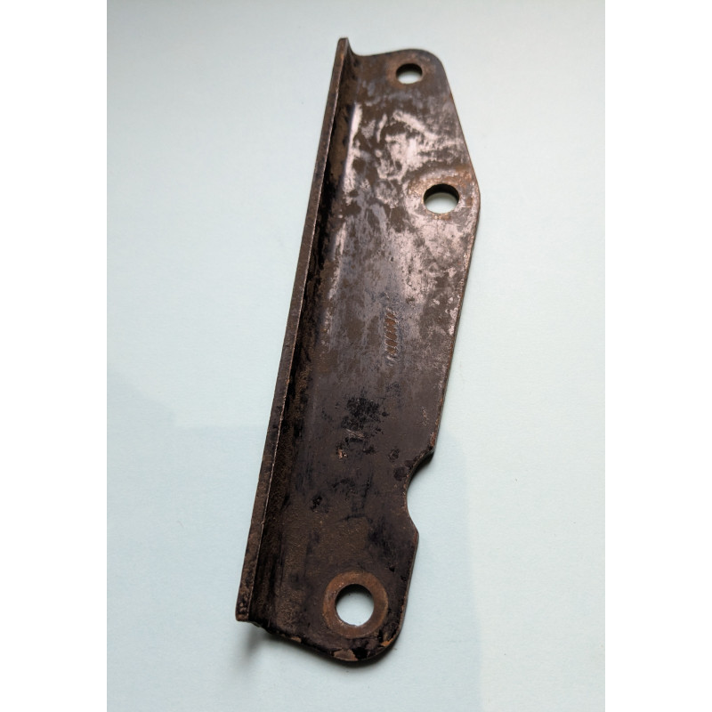 Plaque de Montage de Moteur Côté Gauche BSA B50 et B25 Huile dans le Cadre