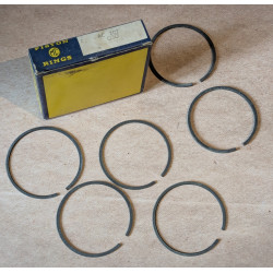 Jeu de Segments 0.030 Neuf d'Époque Triumph 500cc Pre Unit