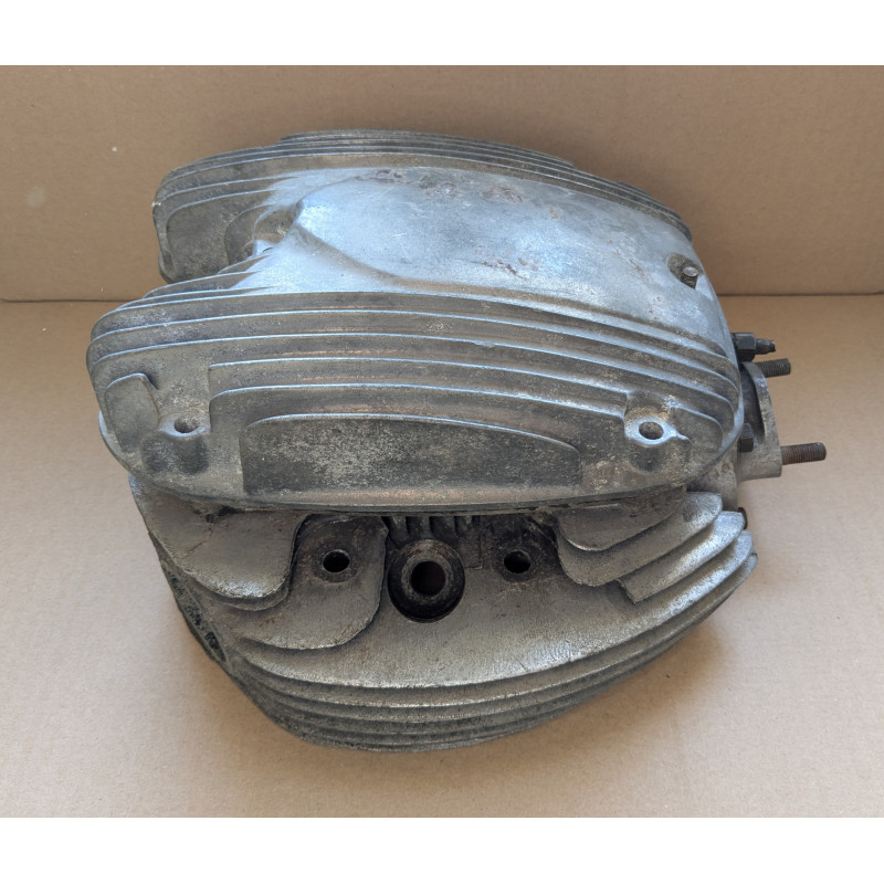 Culasse d'Occasion BSA A65 Thunderbolt Mono-Carbu avec Cache Culbuteur et Pipe d'Admission