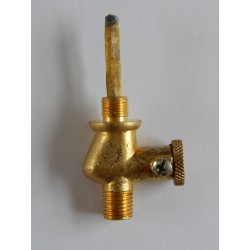 Robinet d'Essence Universel 1/8 x 7/16
