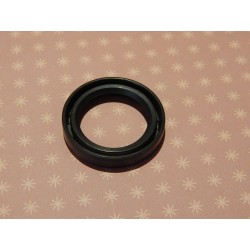 Joint Spi Derrière l'Embrayage Triumph T90, T100, TR5T, T120, TR6